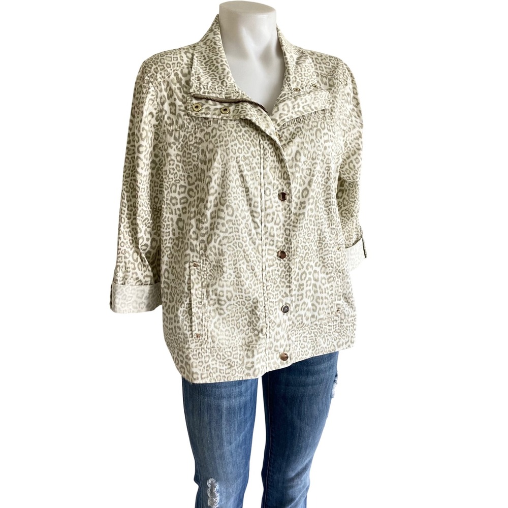 Chicos‎ Leopard Print Utility Jacket Tan Cream Size 2 Large Gold Hardware Funnel